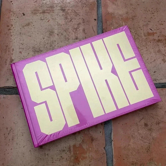 NEW SPIKE LEE Chronicle Chroma Retrospective Book Sealed - Picture 1 of 9